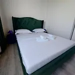 Nikos Premium Mamaia Nord Năvodari